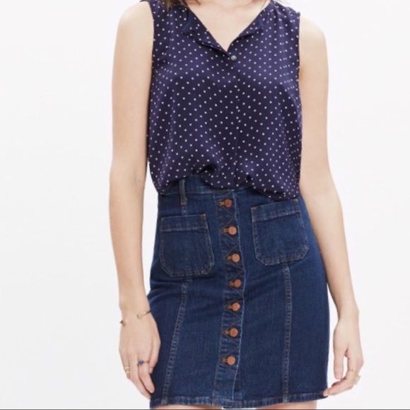 Madewell Tops - Madewell silk dots and stars top size XS